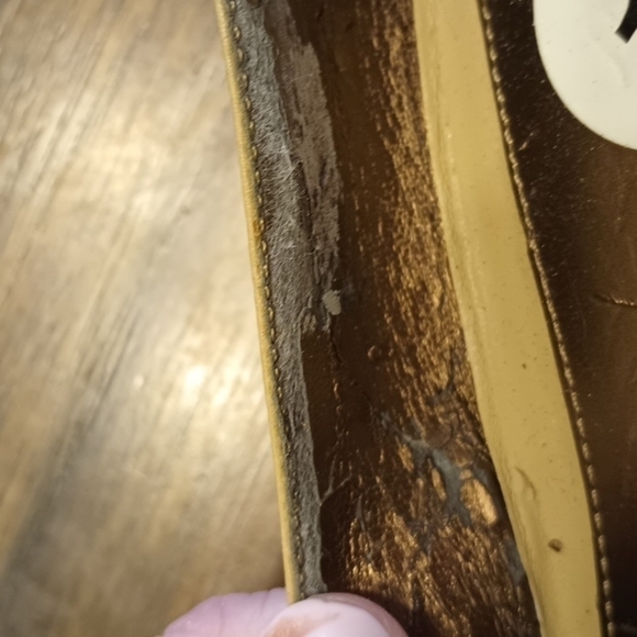 NWOT. Nine West camel/beige 3.75" Heel - Picture 7 of 8